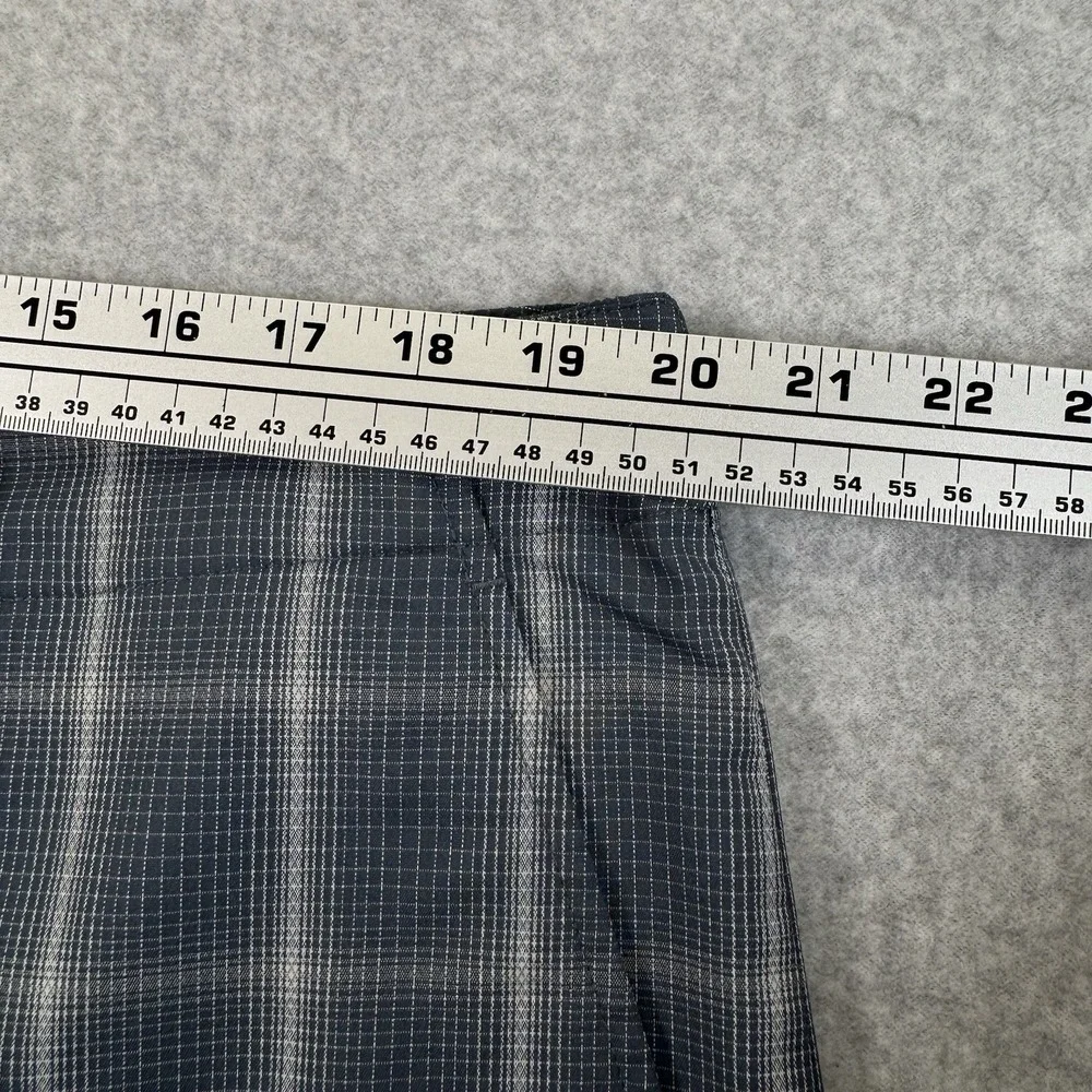 Under Armour Golf Shorts Men's 40 Loose Gray Plaid Performance Stretch Logo